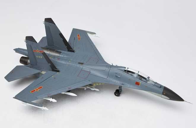 Air Force 1 SU-30 Heavy Fighter 1/48