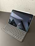 iPad Air 5th gen / 5 generacja + Apple Pencil + Klawiatura Apple