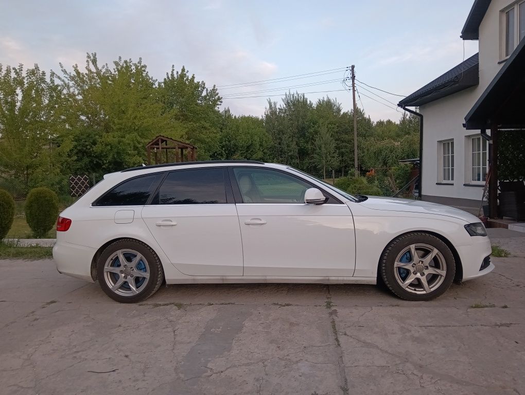 Audi a4 B8 Quattro 2008 manual  3.0 TDI avant panorama kombi 4x4 s4