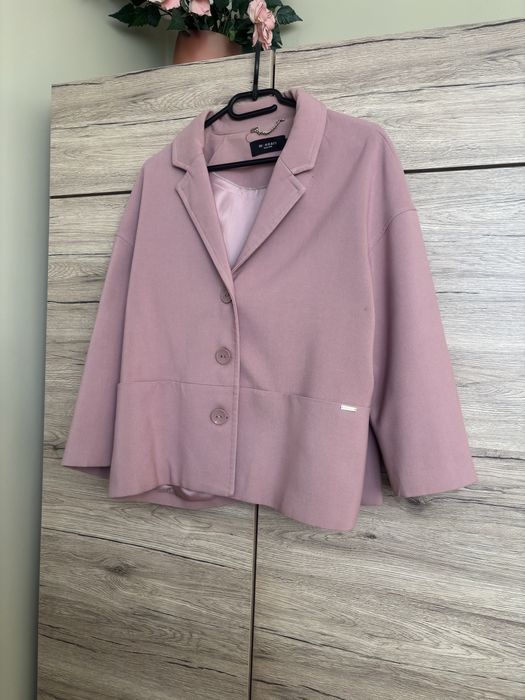 Żakiet firmy Monnari