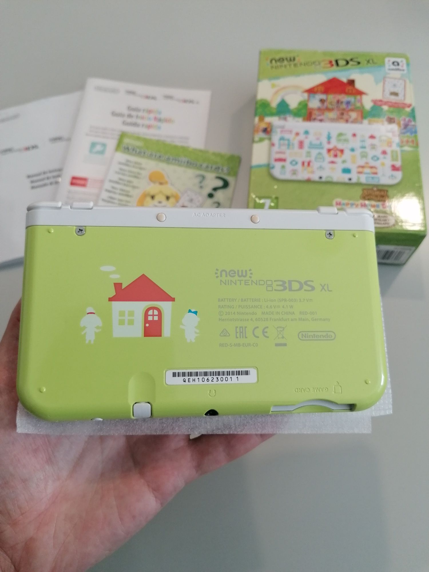 New 3DS XL Animal crossing CIB 64GB Homebrew