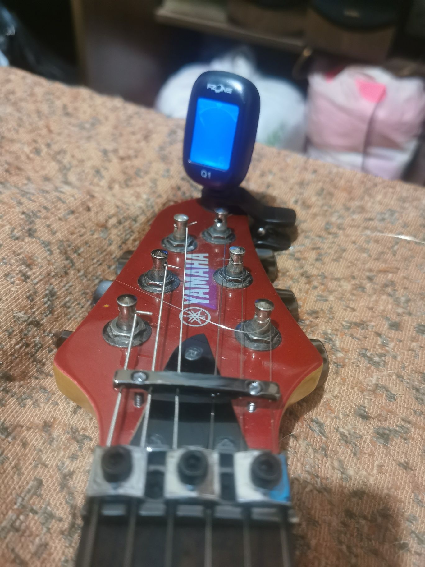 Yamaha rgx220 как новая