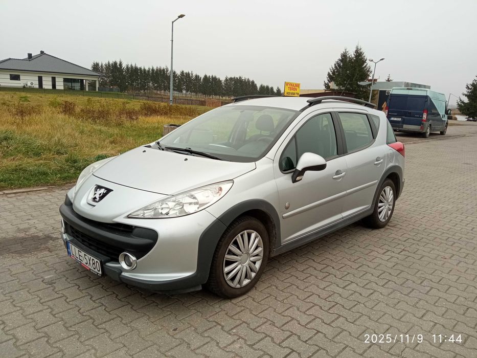 Sprzedam Peugeot 207 SW 1.4 LPG niski przebieg