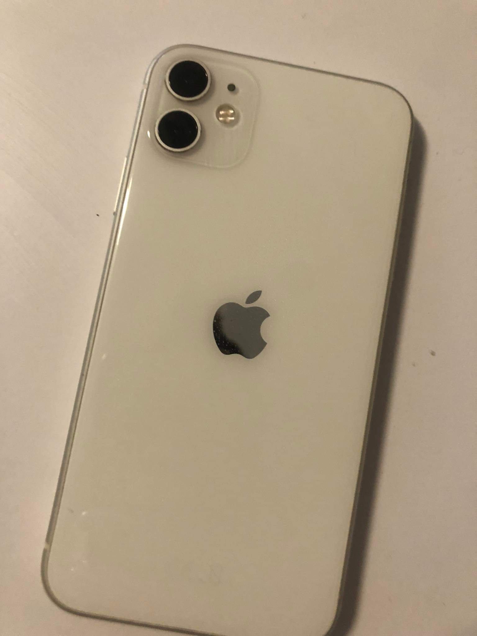 IPhone 11 kolor biały