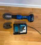 Uponor s-press mini2. Zaciskarka akumulatorowa