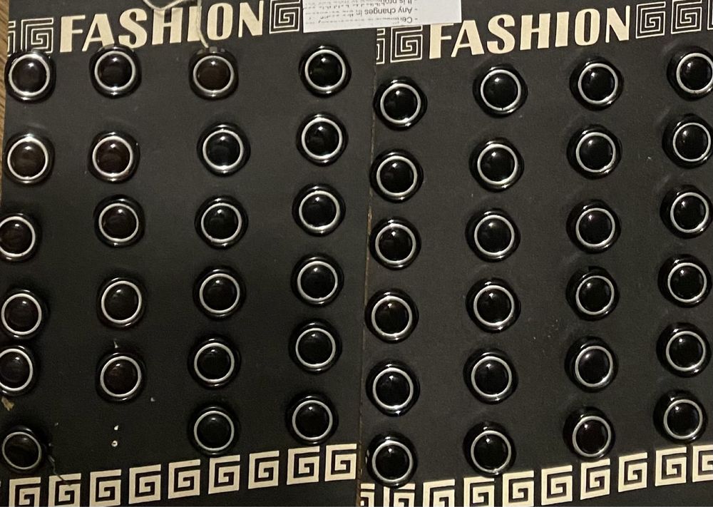 Botões novos para costura (1.900 botões)