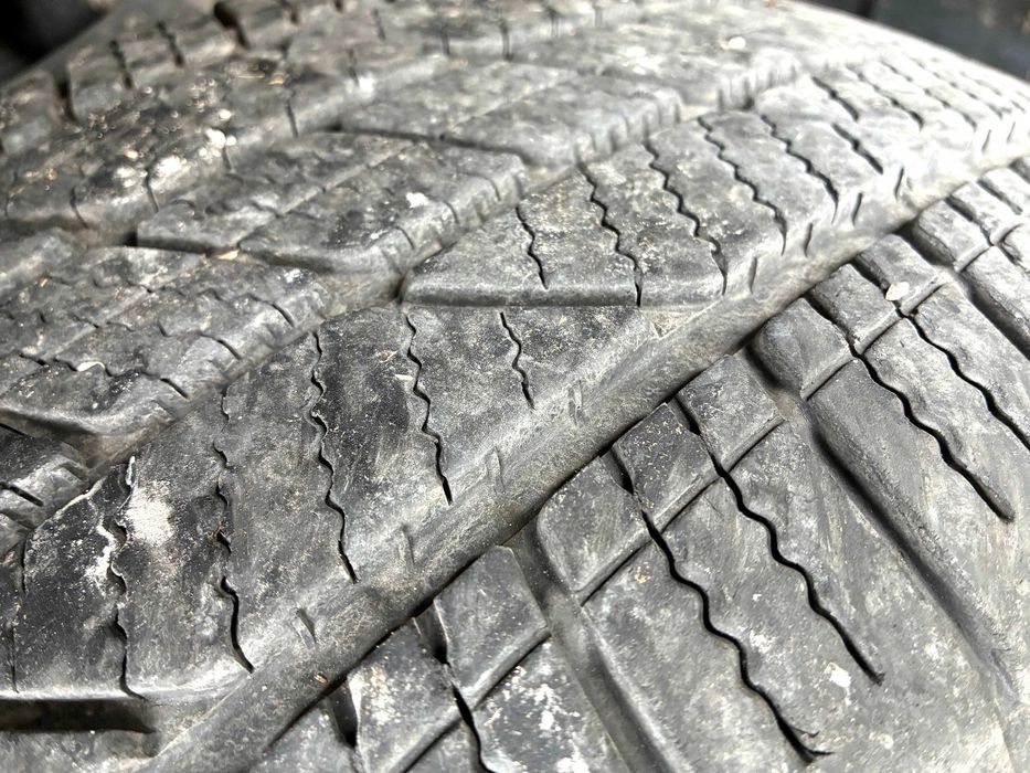 215/65R17 Chrysler 300C koła felgi aluminiowe  1LS51TRMAB