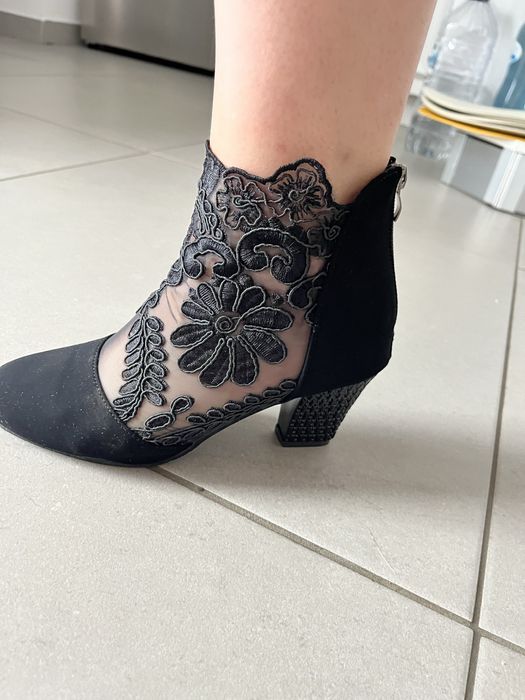 Sapato preto T37