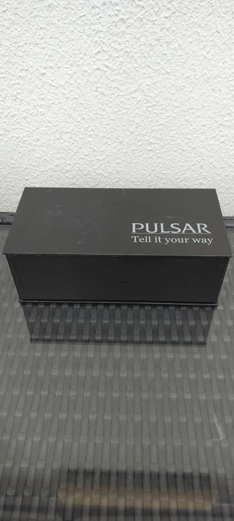 Conjunto Relógio Pulsar Chronograph 100M + Óculos de Sol