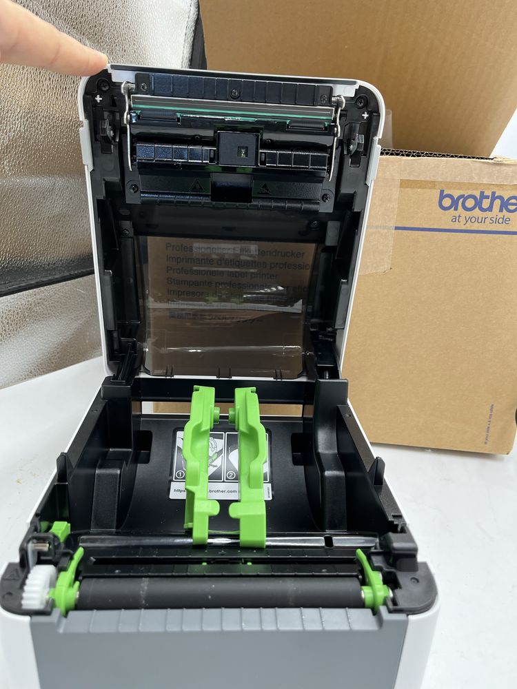 Brother TD-4210D 4" USB do etykiet kurierskich