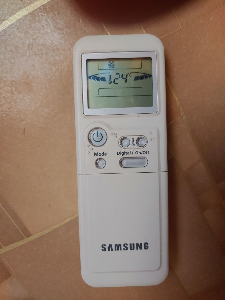Продам пульт управления кондиционером Samsung DB93-04700S