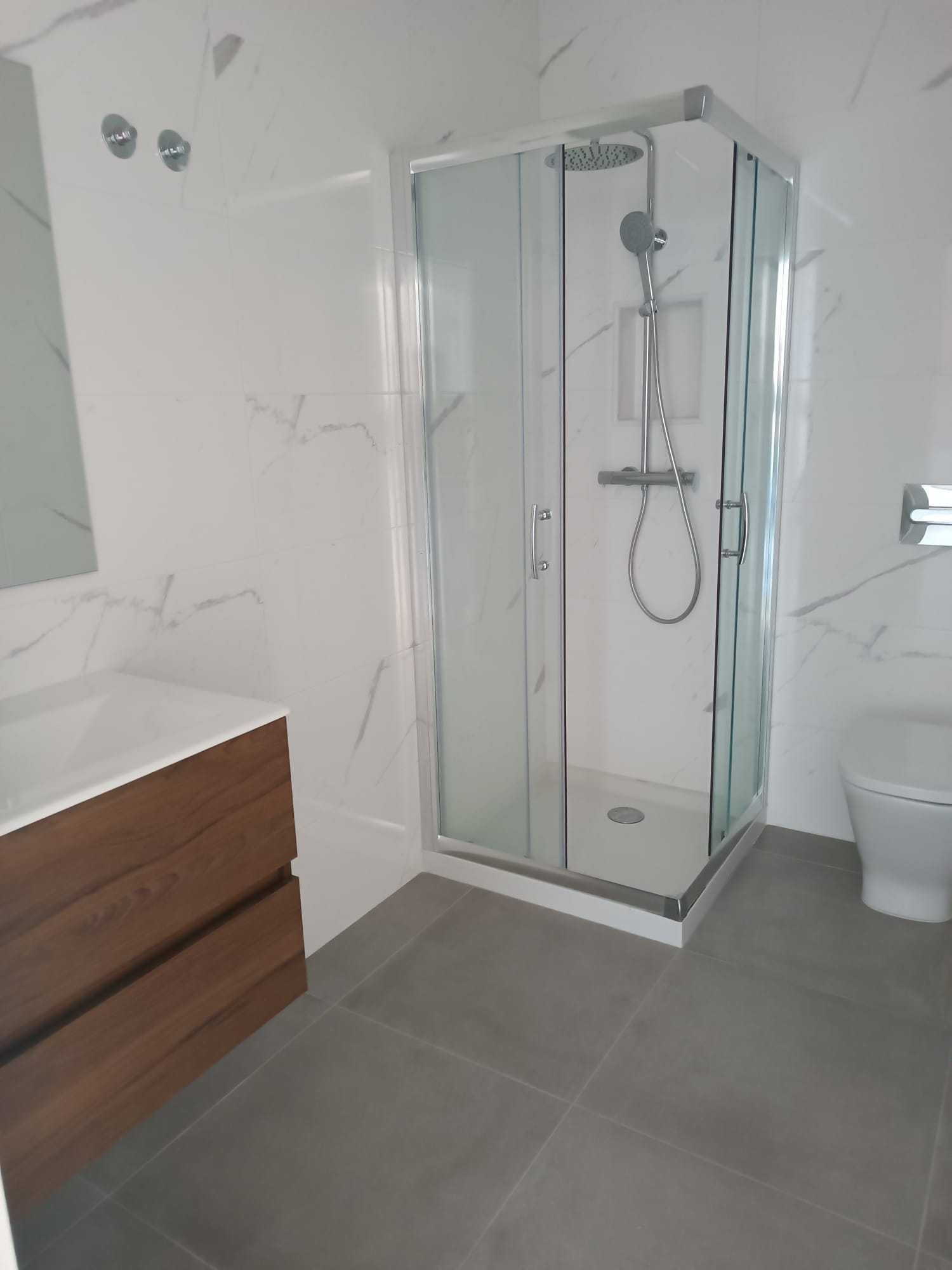 ARRENDO  APARTAMENTO   T  1