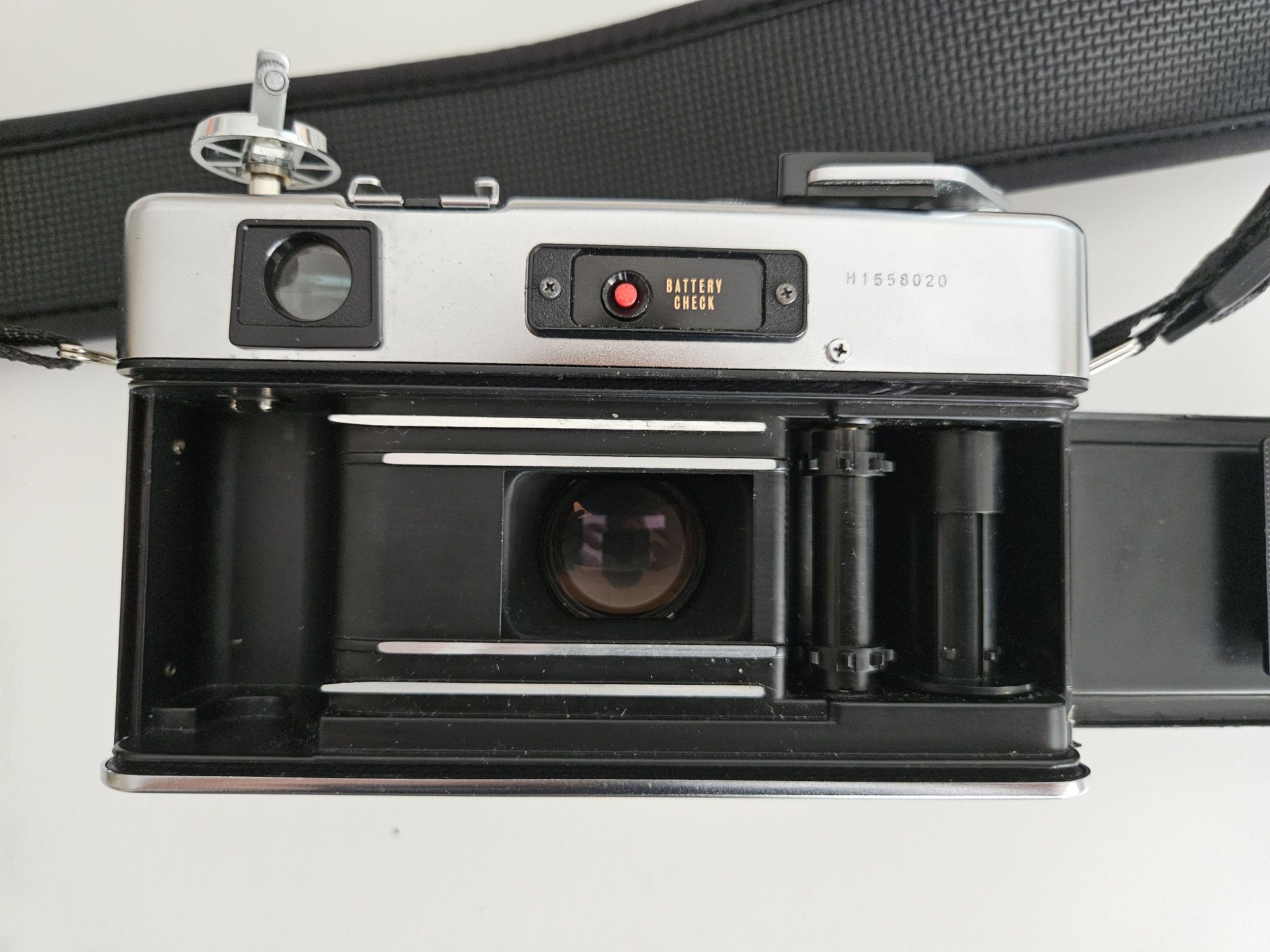 Yashica Electro 35 GSN - restaurada e em ótimo estado