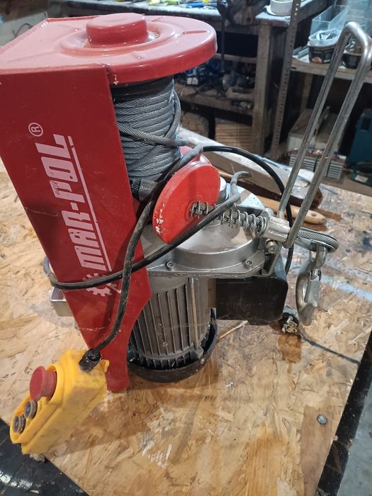 Wyciągarka elektryczna Nowa 1600Vat 1000kg.