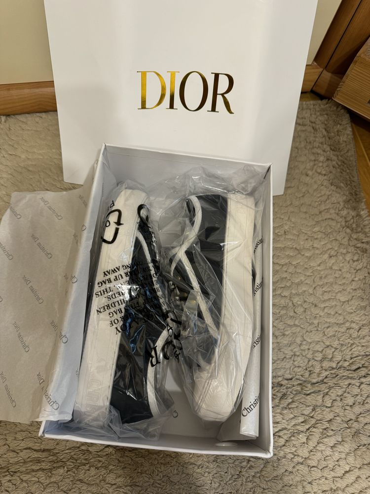Нові Кеди Dior, розмір 39