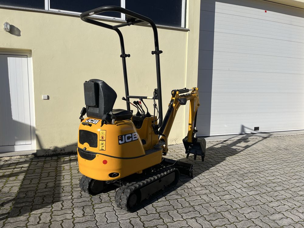 Giratória JCB 2018 3 baldes.