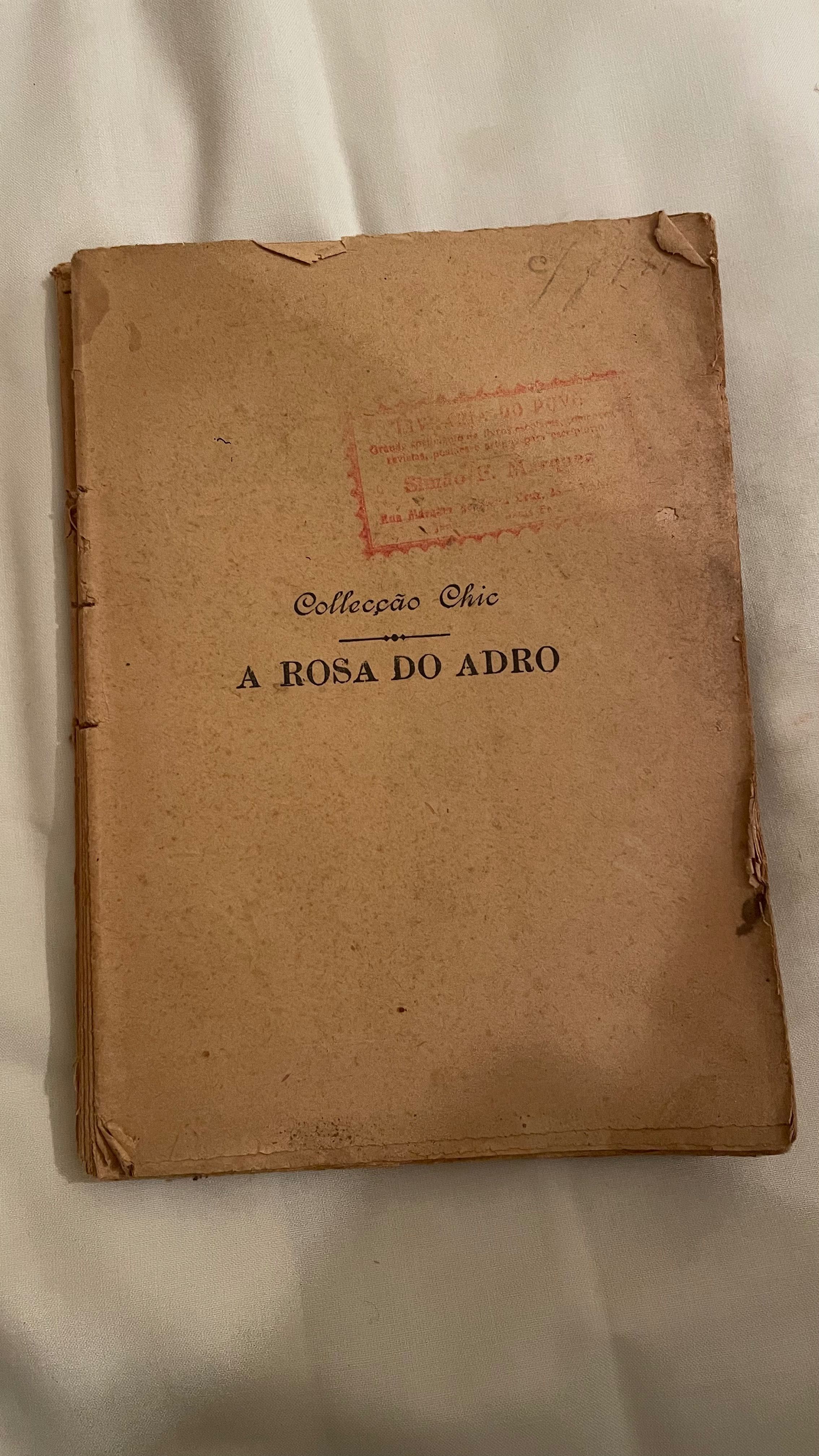 Livro A Rosa Do Adro