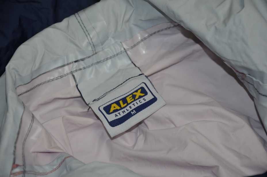 Пончо влагозащитное, дождевик Alex (One Size) Складывается в карман.