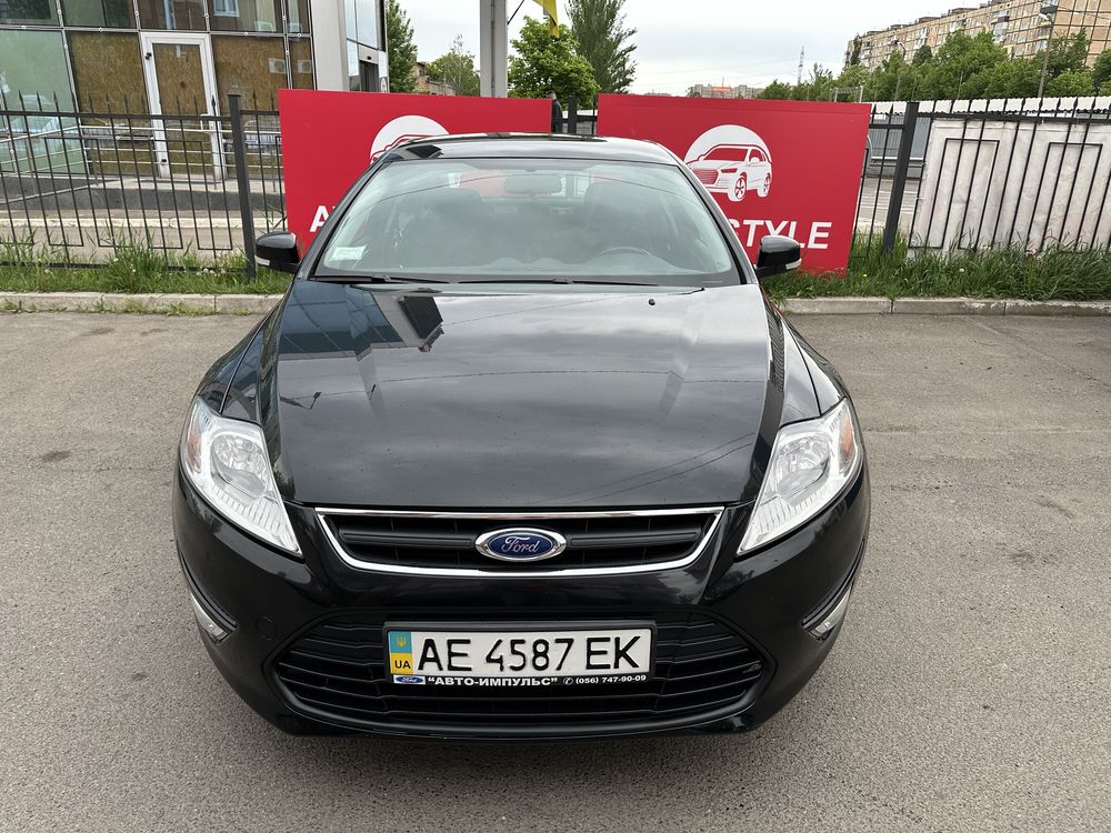 FORD MONDEO 2010 2.0 бенз