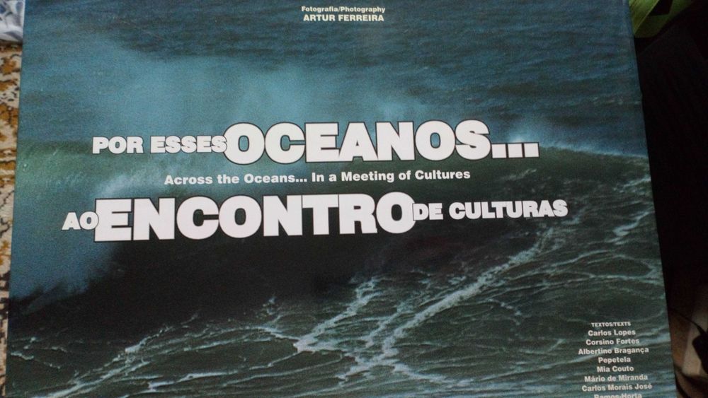 Por esses oceanos, ao encontro de culturas