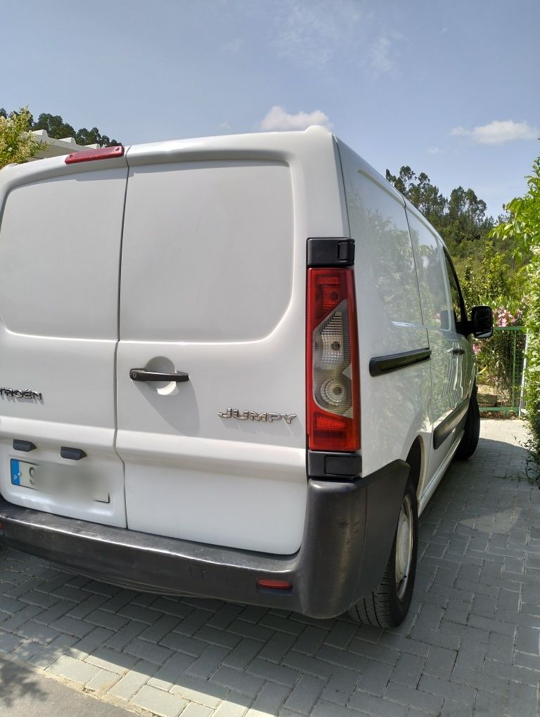 Jumpy 2.0.  130cv