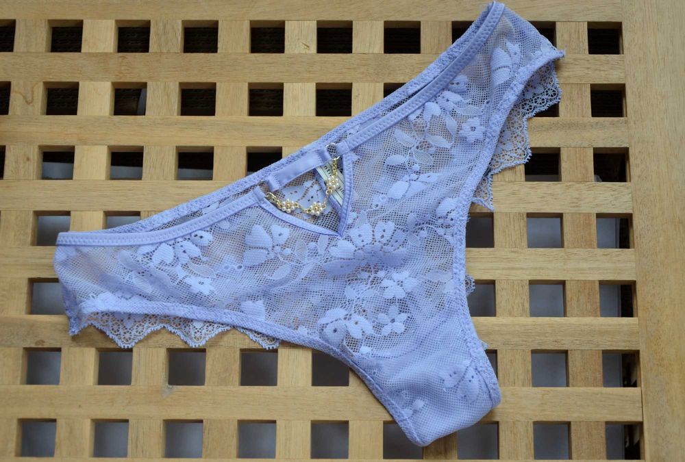 Intimissimi Gioia Cover Me in Daisies stanik 80B figi S komplet