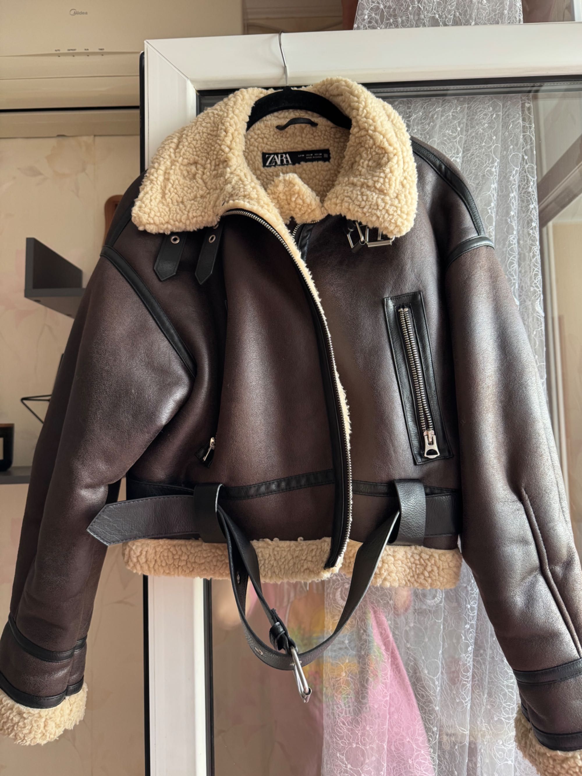 Продам дублянку ZARA