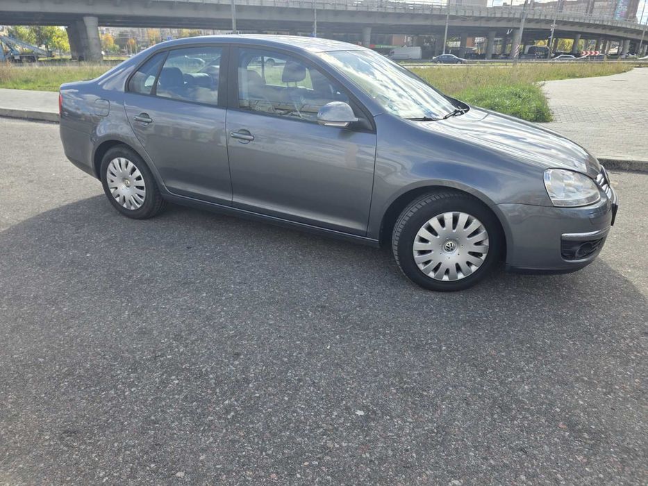 Продам Volkswagen Jetta