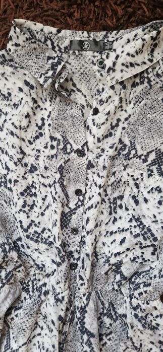 Szaro czarna sukienka skóra węża Missguided m/l