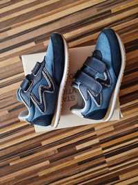 WODEN adidasy r.32