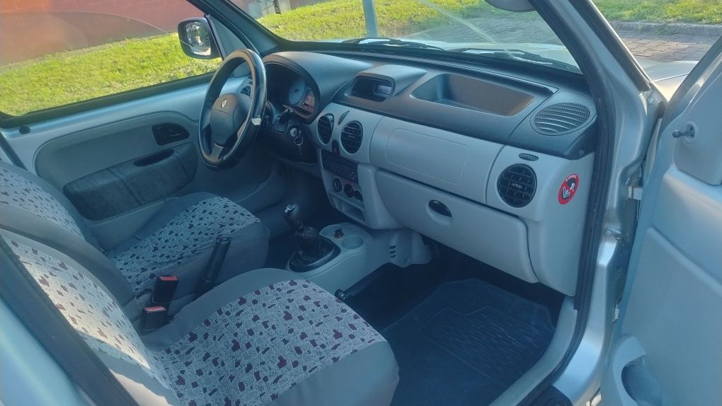 Sprzedam Renault Kangoo 1.5 dci 2003 rok