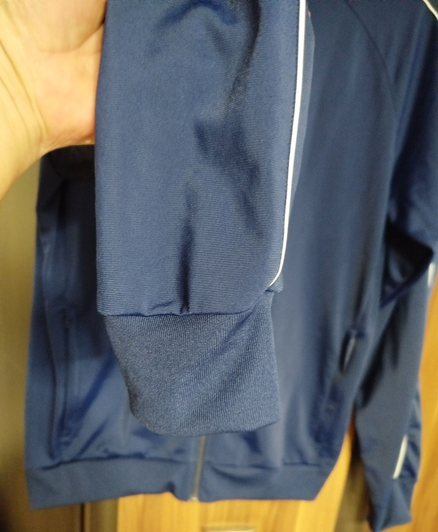 Bluza dresowa męska Adidas rozmiar M/L stan idealny