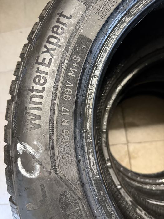 4x opona zimowa Uniroyal WinterExpert 215/65 R17 99V