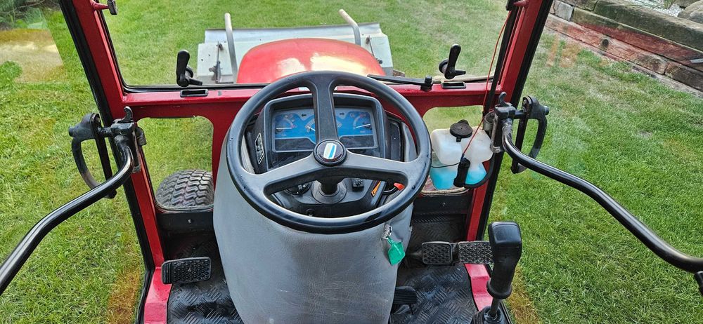 Traktorek komunalny  Shibaura