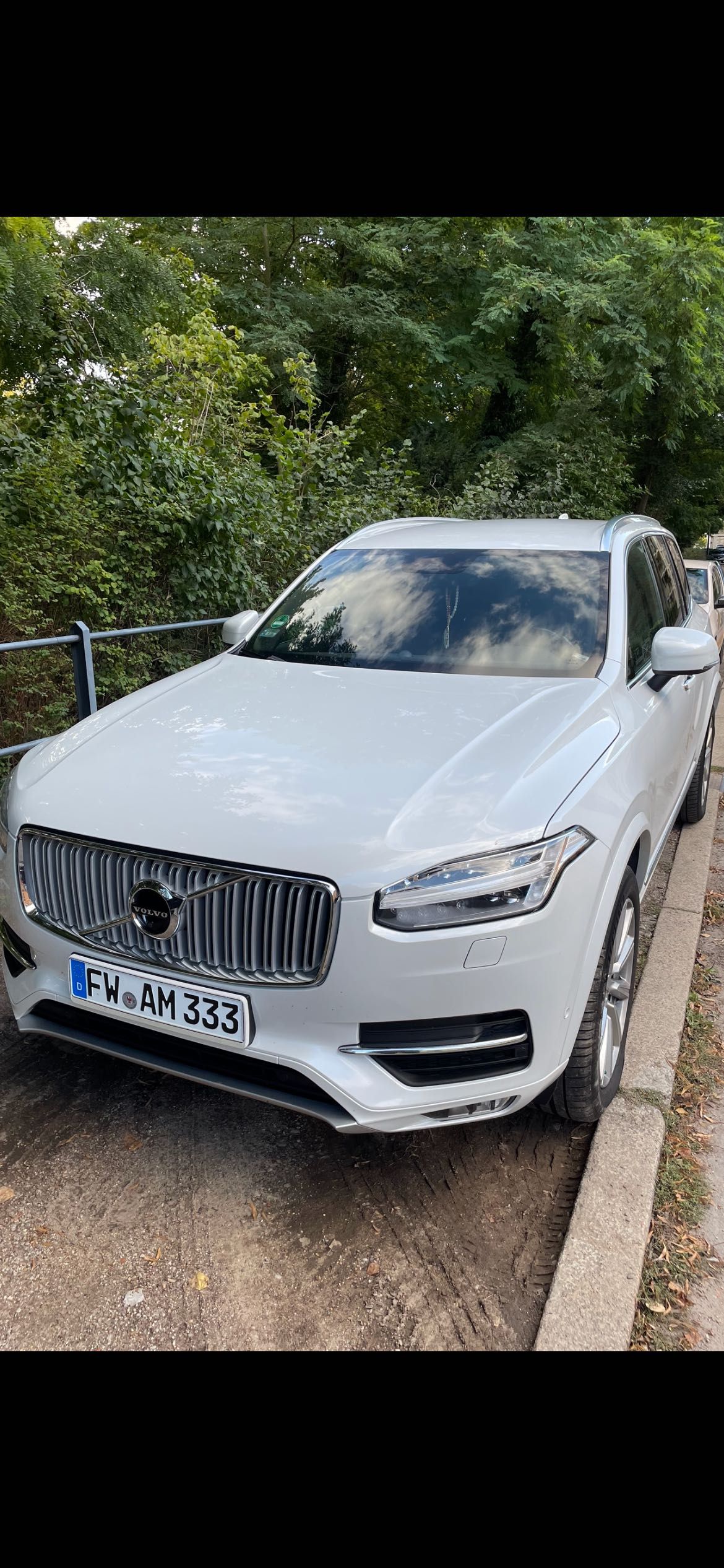 VOLVO XC90 модель 2018 Року