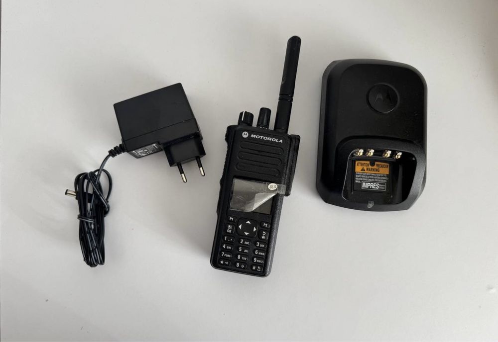 Радіостанція Motorola DP4800E UHF