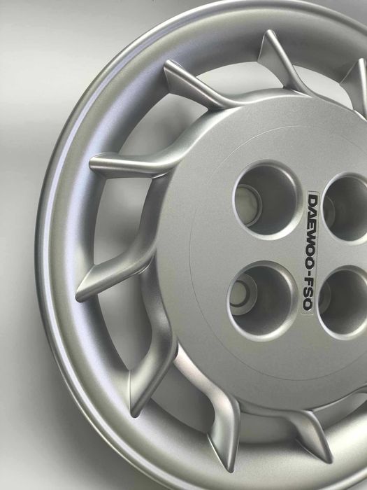 KOLPAKI 13 POLONEZ Daewoo FSO ATU Przykręcane 125p