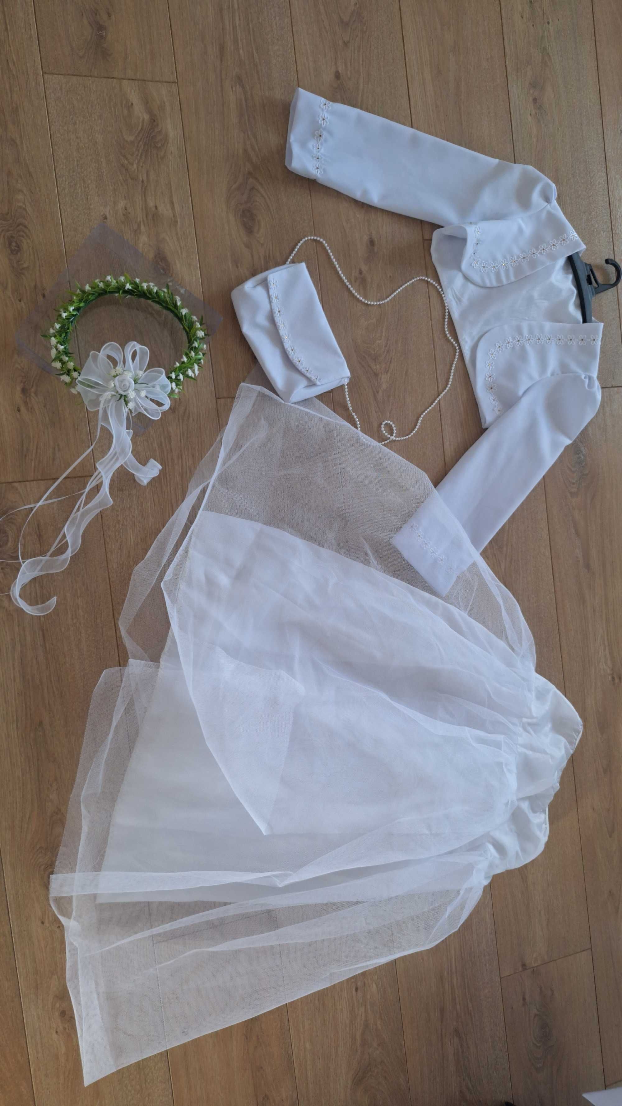 Sukienka komunijna opus na okolo140-146 plus ok 10 cm wydluzenie