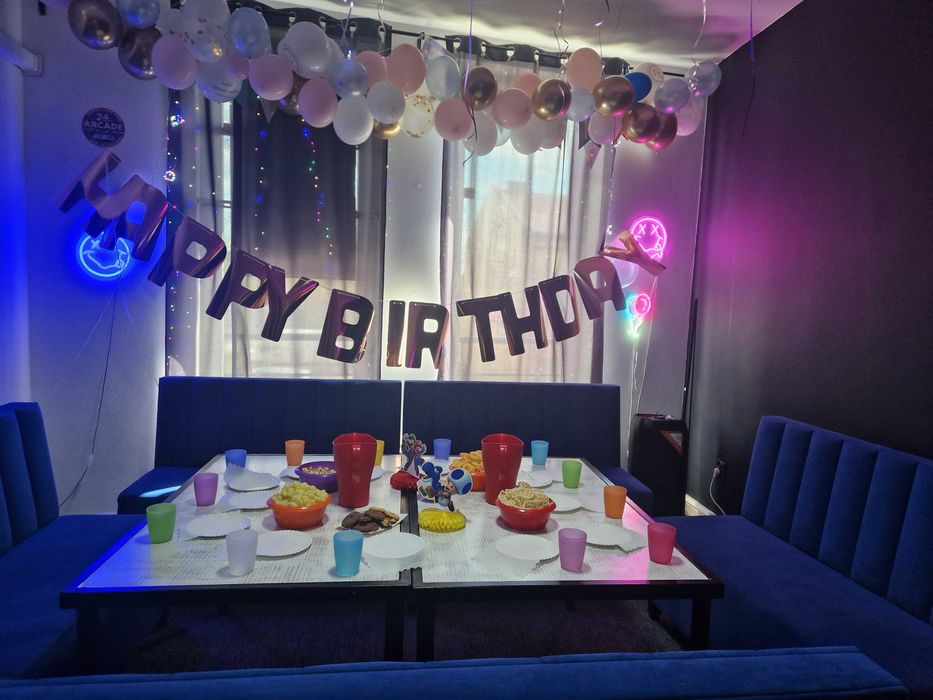 Roczny zestaw kanap do lokalu, biura, salonu, holu