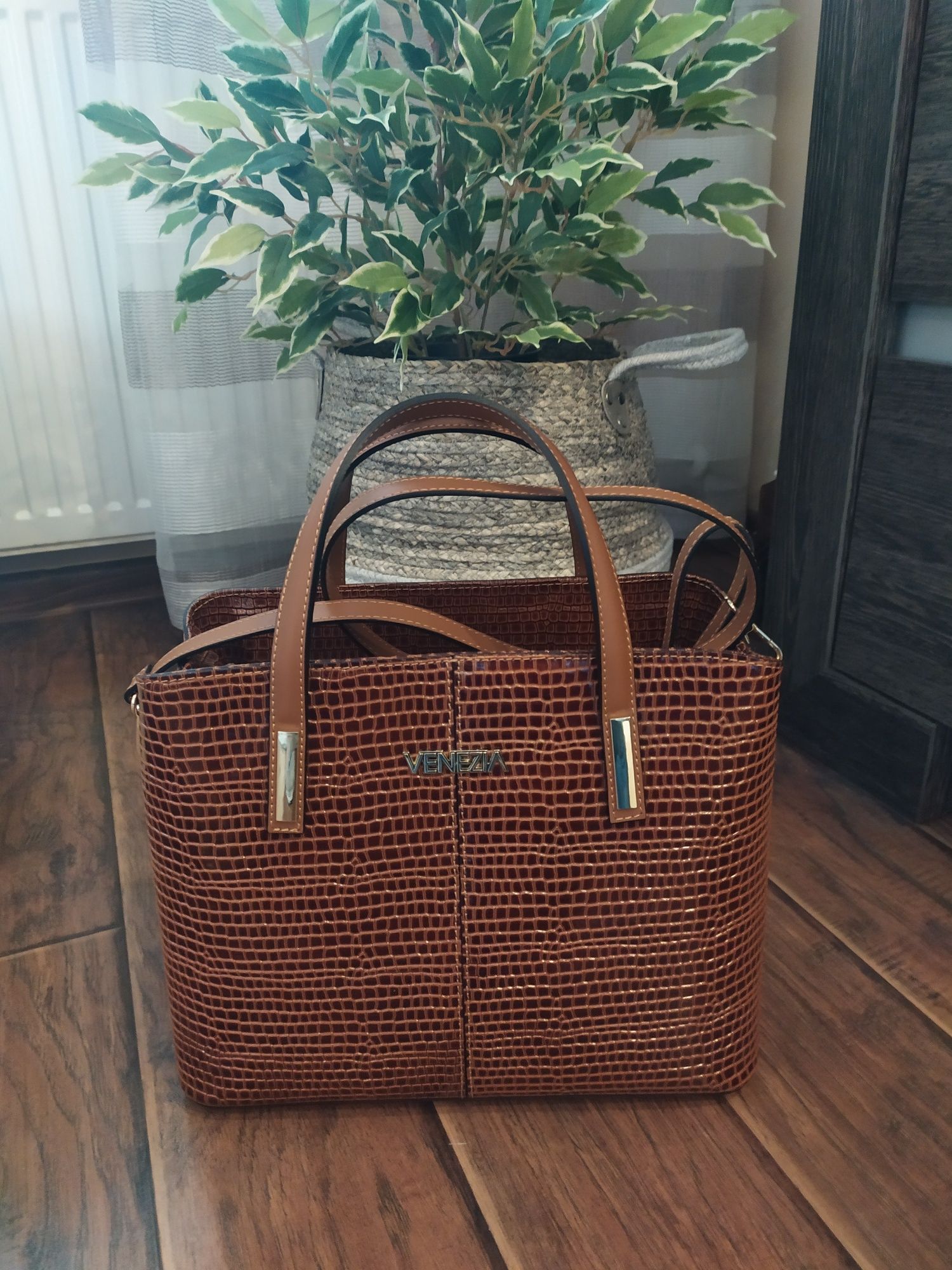 Venezia 100% oryginalna elegancka torba z Włoch skóra naturalna