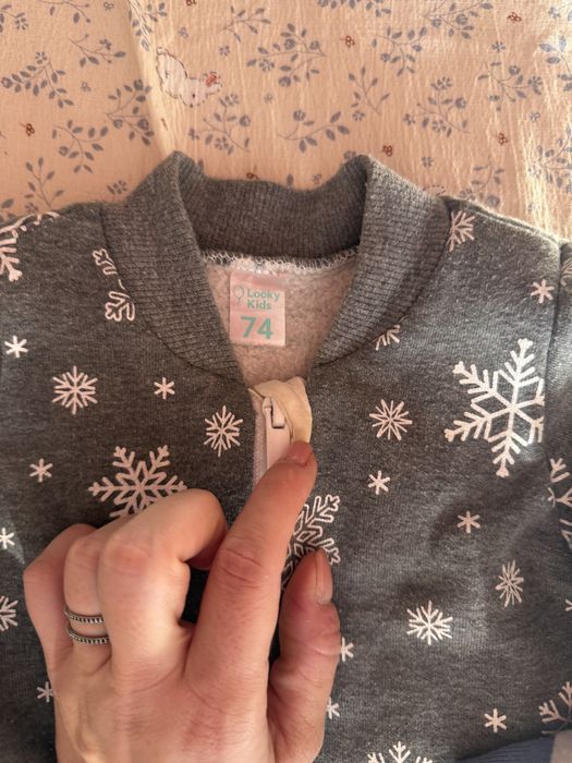 Два Сліпа 9 місяців лот carters хлопчику