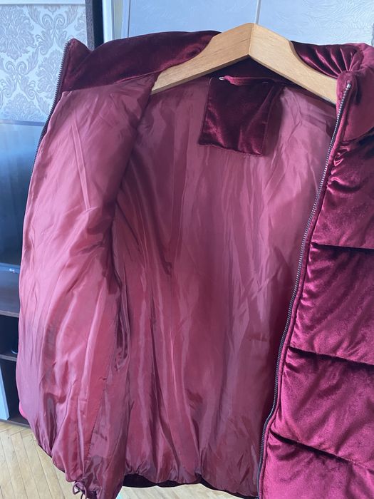 Куртка . Пуховик