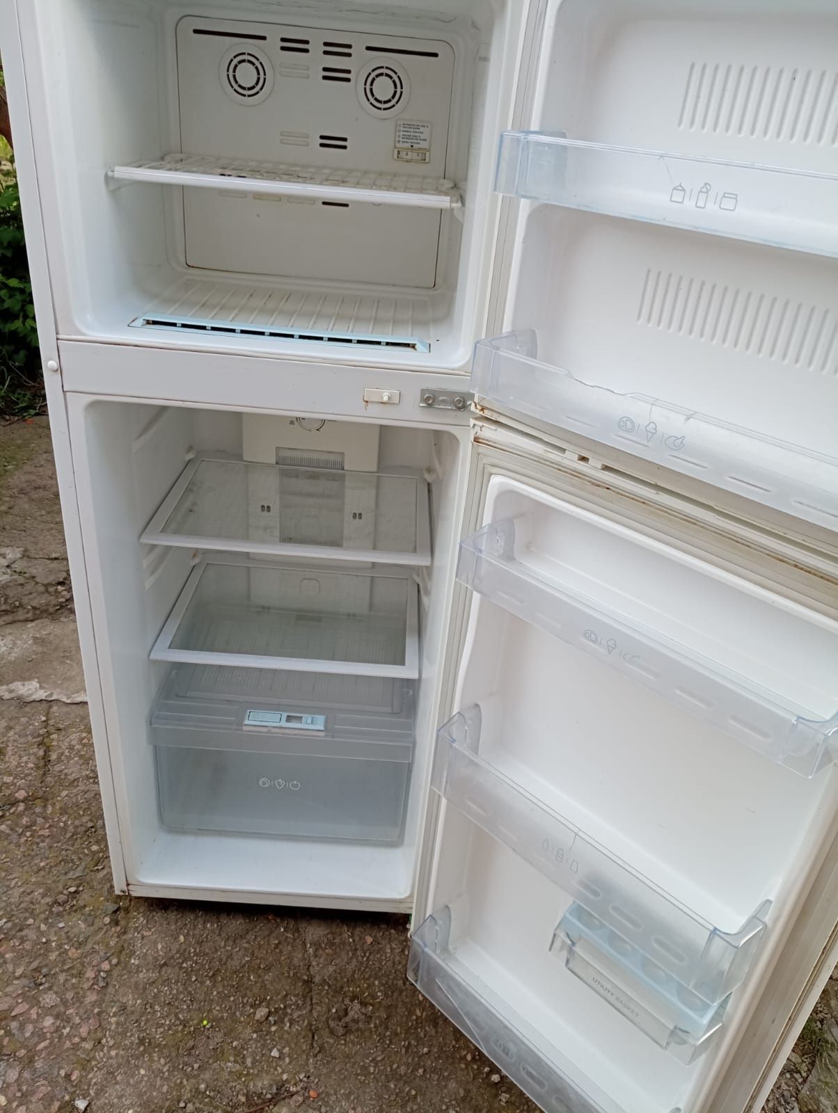 Холодильник с морозильной камерой LG
