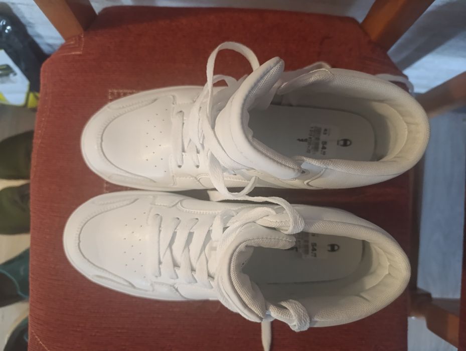 Кроссовки champion не adidas 27.5 розмір