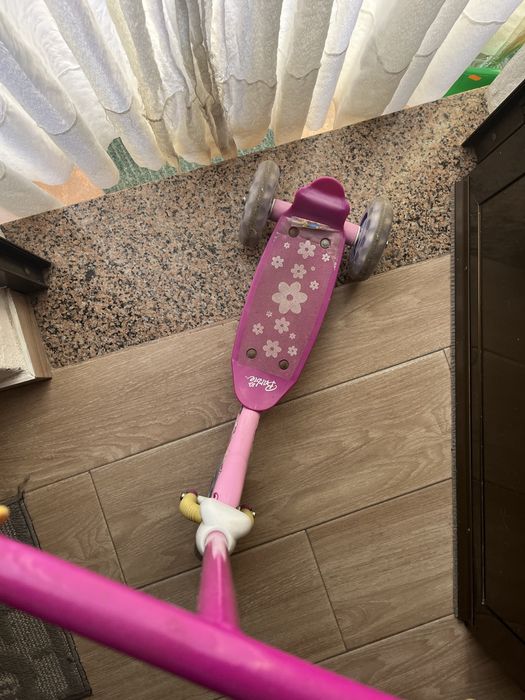Trotinete Barbie
