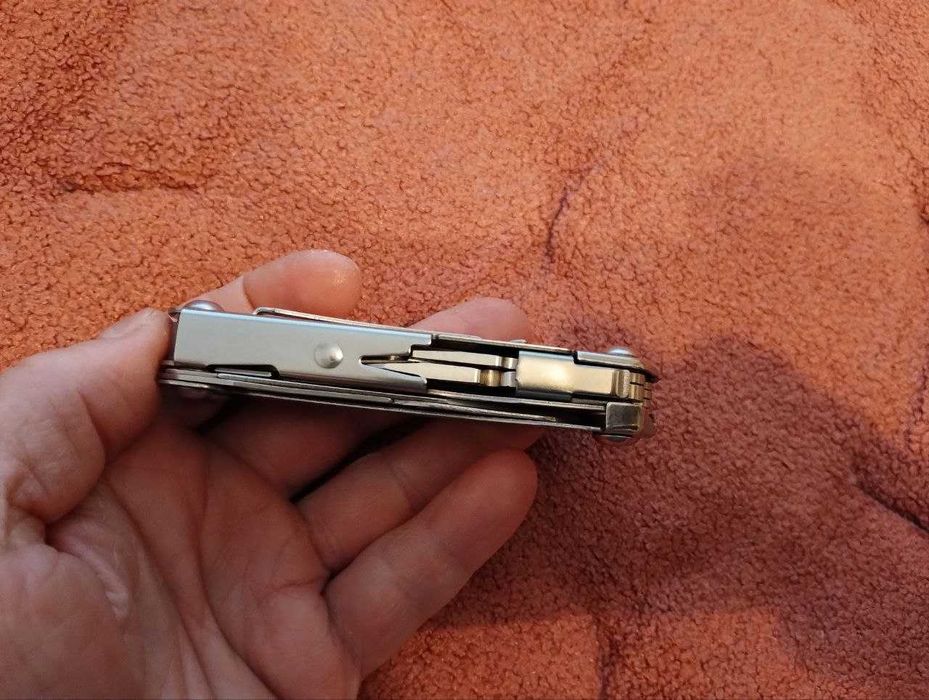 Мультитул Leatherman Wingman 832523