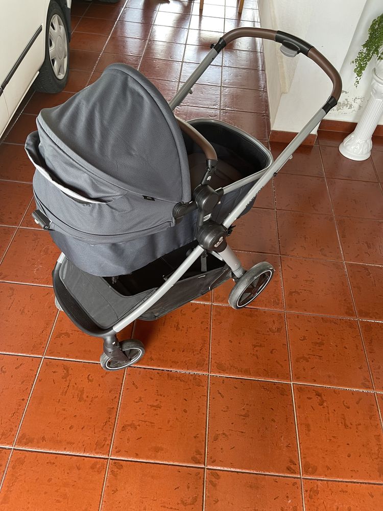 Carrinho MaxiCozi Zélia2 com ovo e isofix Tinca.