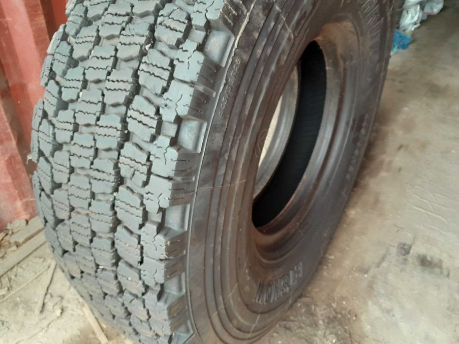 Opona 445/95 r25 16.00 dźwig stan bdb