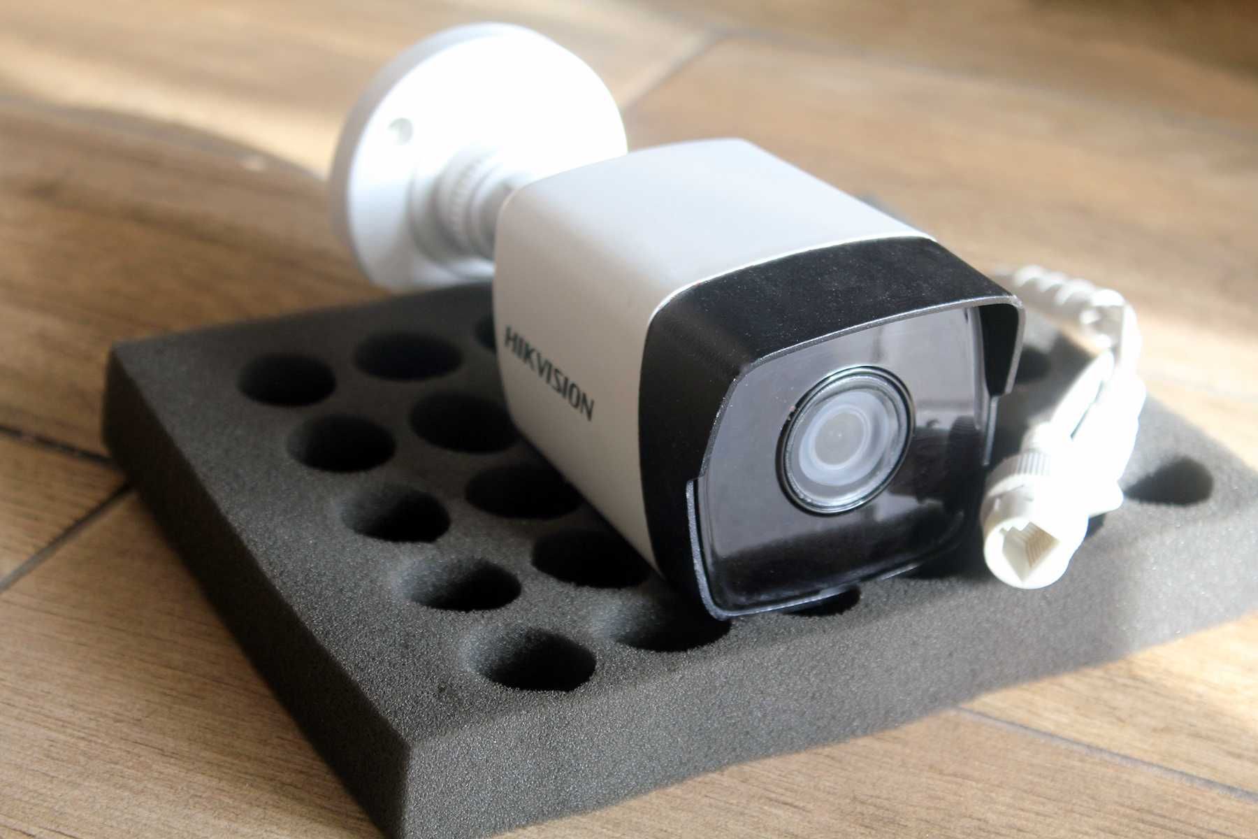 IP камеры 2мп Hikvision DS-2CD1021-i РОЕ, 2.8мм угол 112°, ip67 3шт.