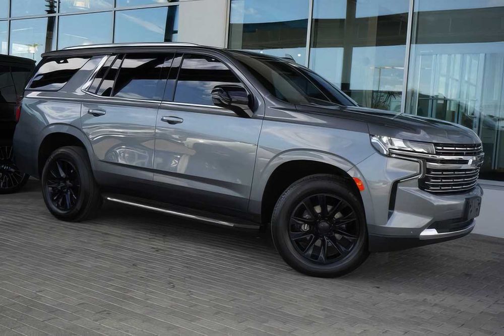 Chevrolet Tahoe      2021